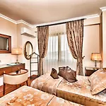 Daphne Стамбул