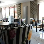 Daphne Hotell Istanbul