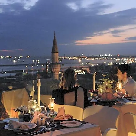 Daphne Istanbul
